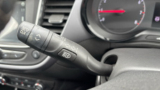 Vauxhall Crossland 1.2 Design 5dr Petrol Hatchback